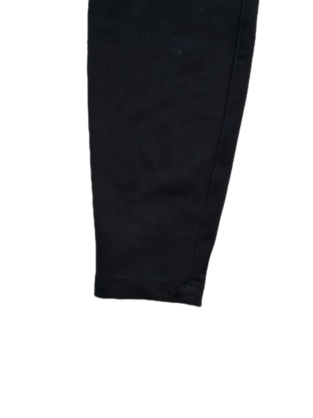 Lululemon City Sleek 5 Pocket 7/8 Pant in Black Size 25
